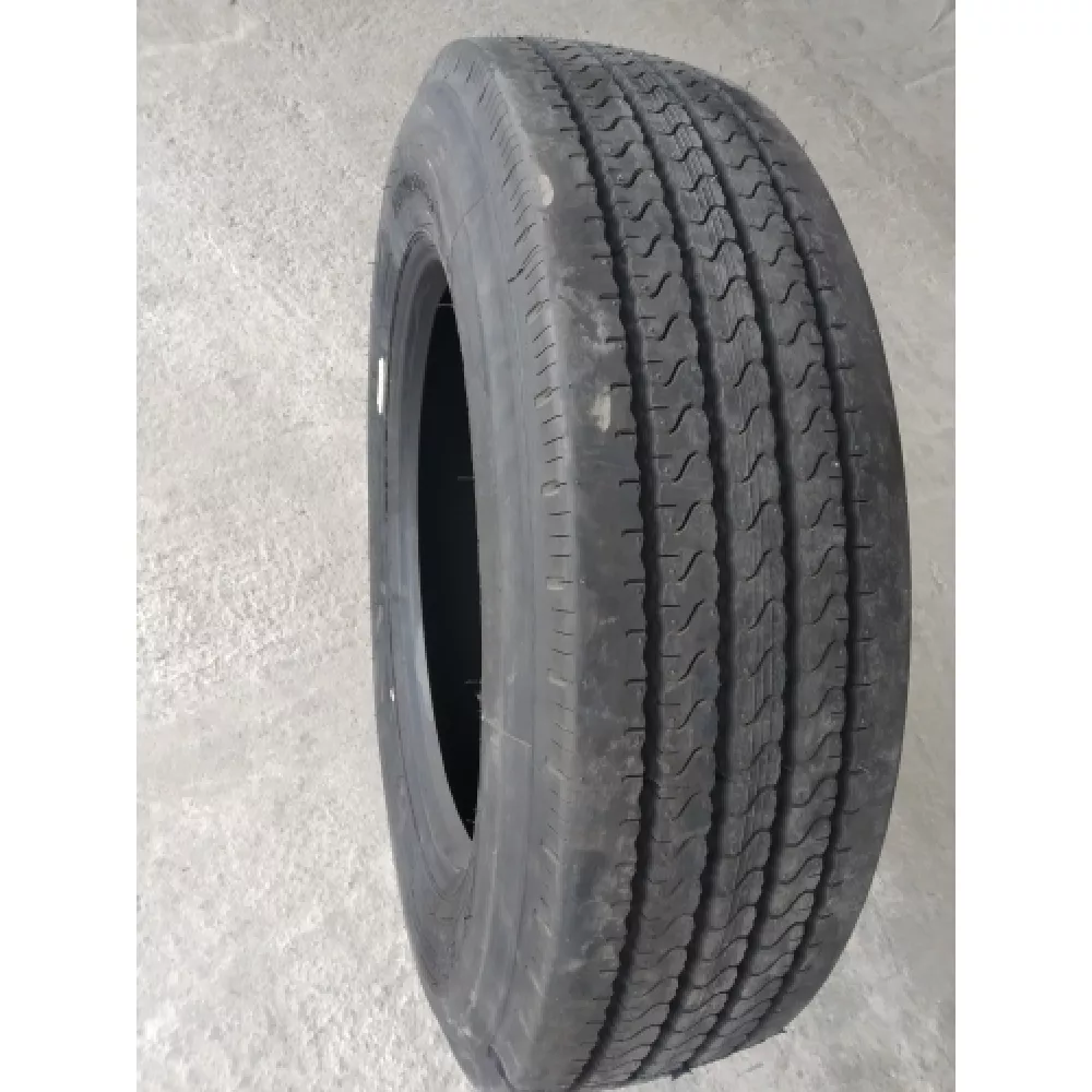 Грузовая шина 255/70 R22,5 Long March LM-120 16PR в Туле